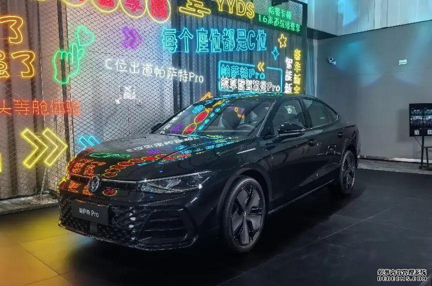 全新帕萨特_全新帕萨特广告_全新帕萨特混动好还是纯油好