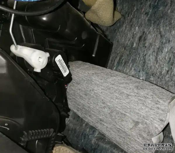空调帕萨特好还是格力的好呢_帕萨特空调使用方法_帕萨特空调