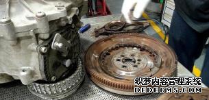箱变速帕萨特油耗多少_2021款帕萨特变速箱_帕萨特变速箱