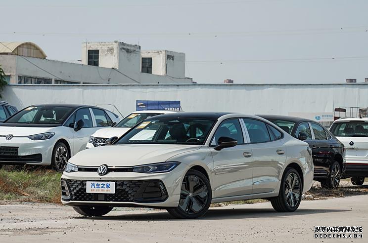 上汽大众 帕萨特 2025款 Pro 380TSI 星空龙尊版