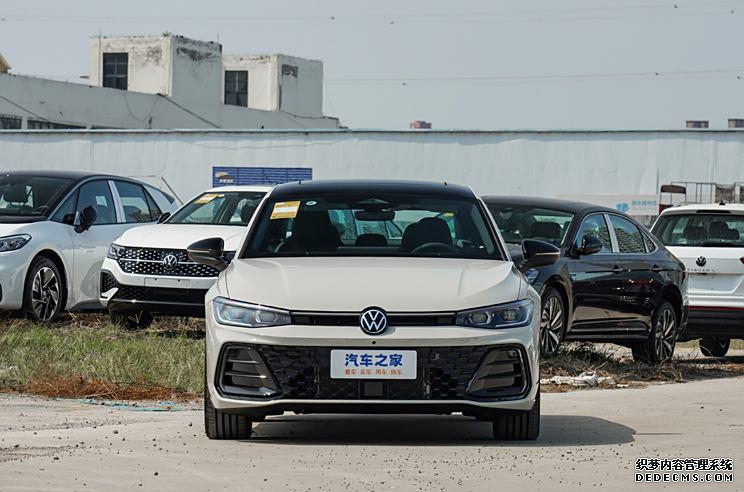 上汽大众 帕萨特 2025款 Pro 380TSI 星空龙尊版