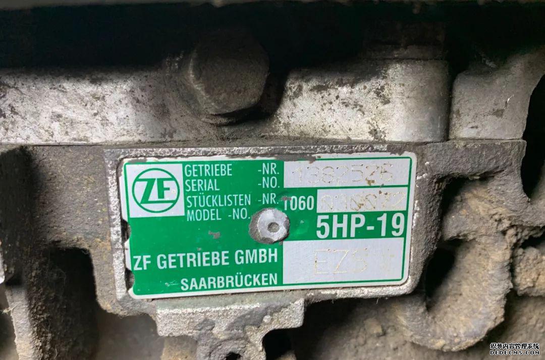 帕萨特领驭1.8t参数配置_帕萨特领驭_帕萨特领驭2.0自然吸气