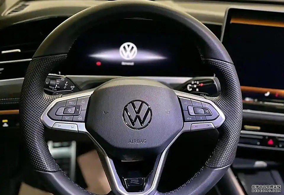 帕萨特新能源油电混动汽车_帕萨特新领驭_新帕萨特